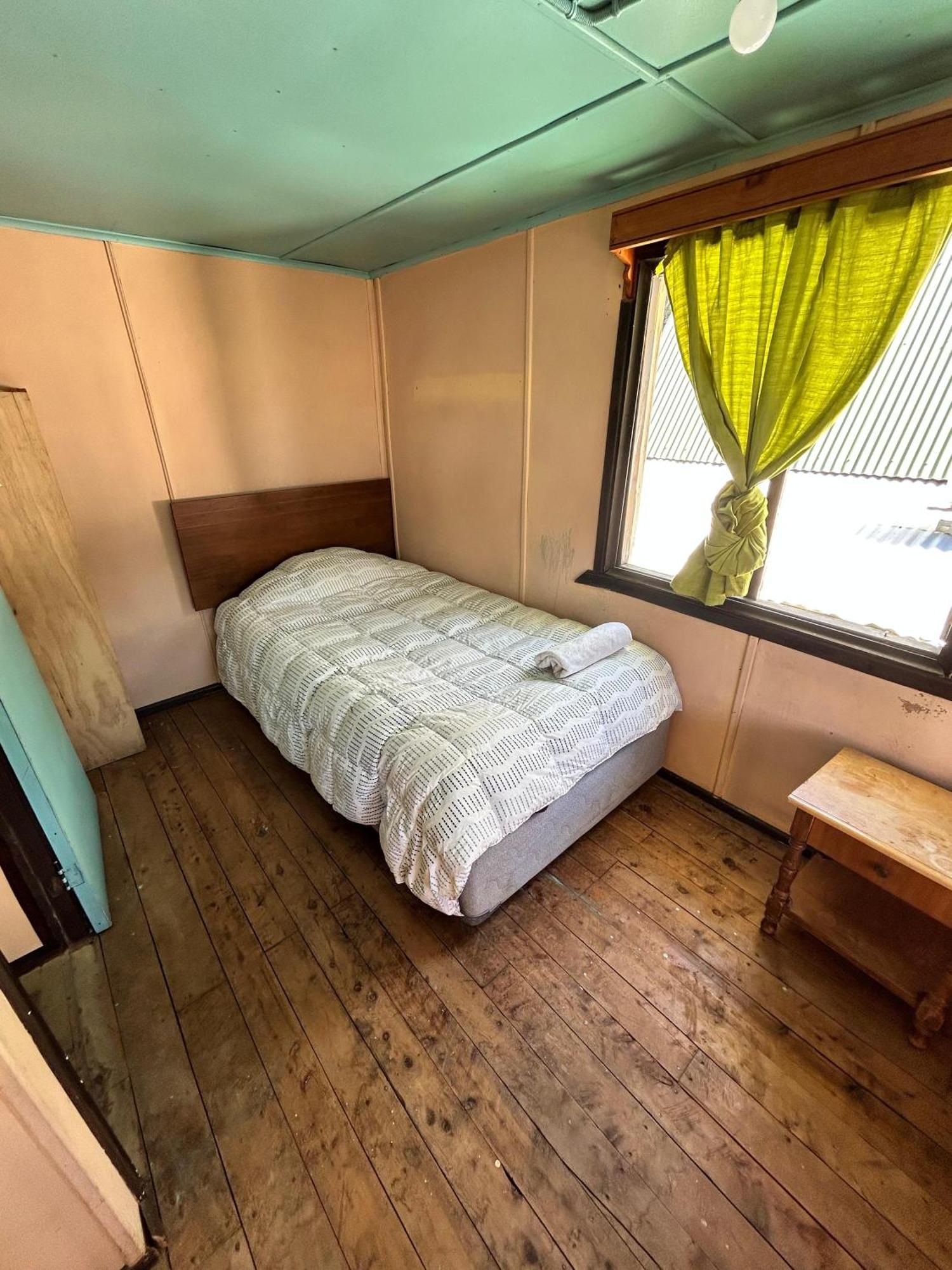 Hostal Las Parvas Puerto Tranquilo Bagian luar foto
